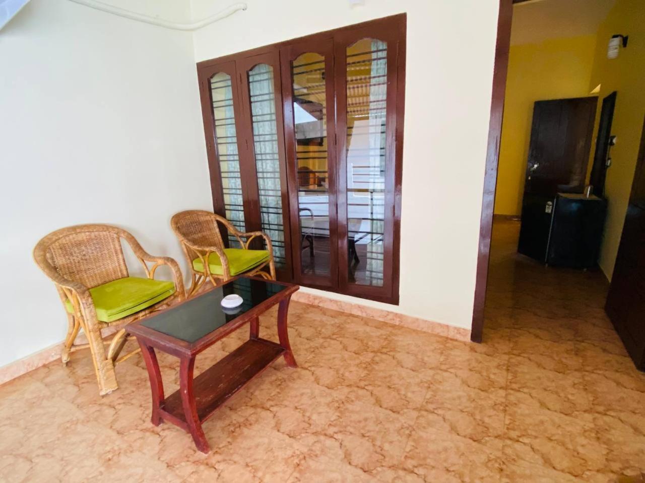 Karma Beach Resort Kovalam Habitación foto